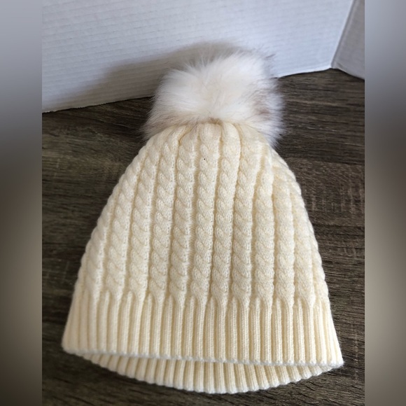 Cream Knit Pom-Pom Winter Hat - Picture 2 of 9